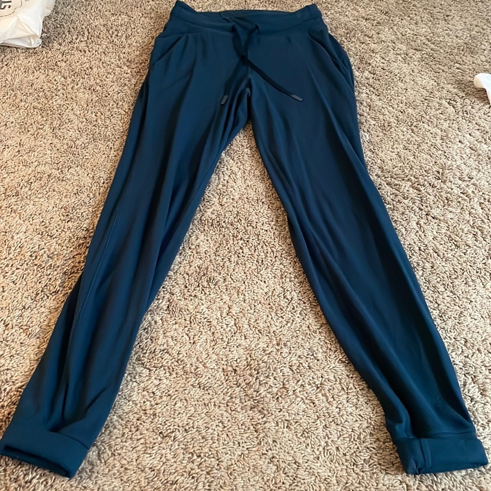 Lululemon Ready to Rulu high rise joggers